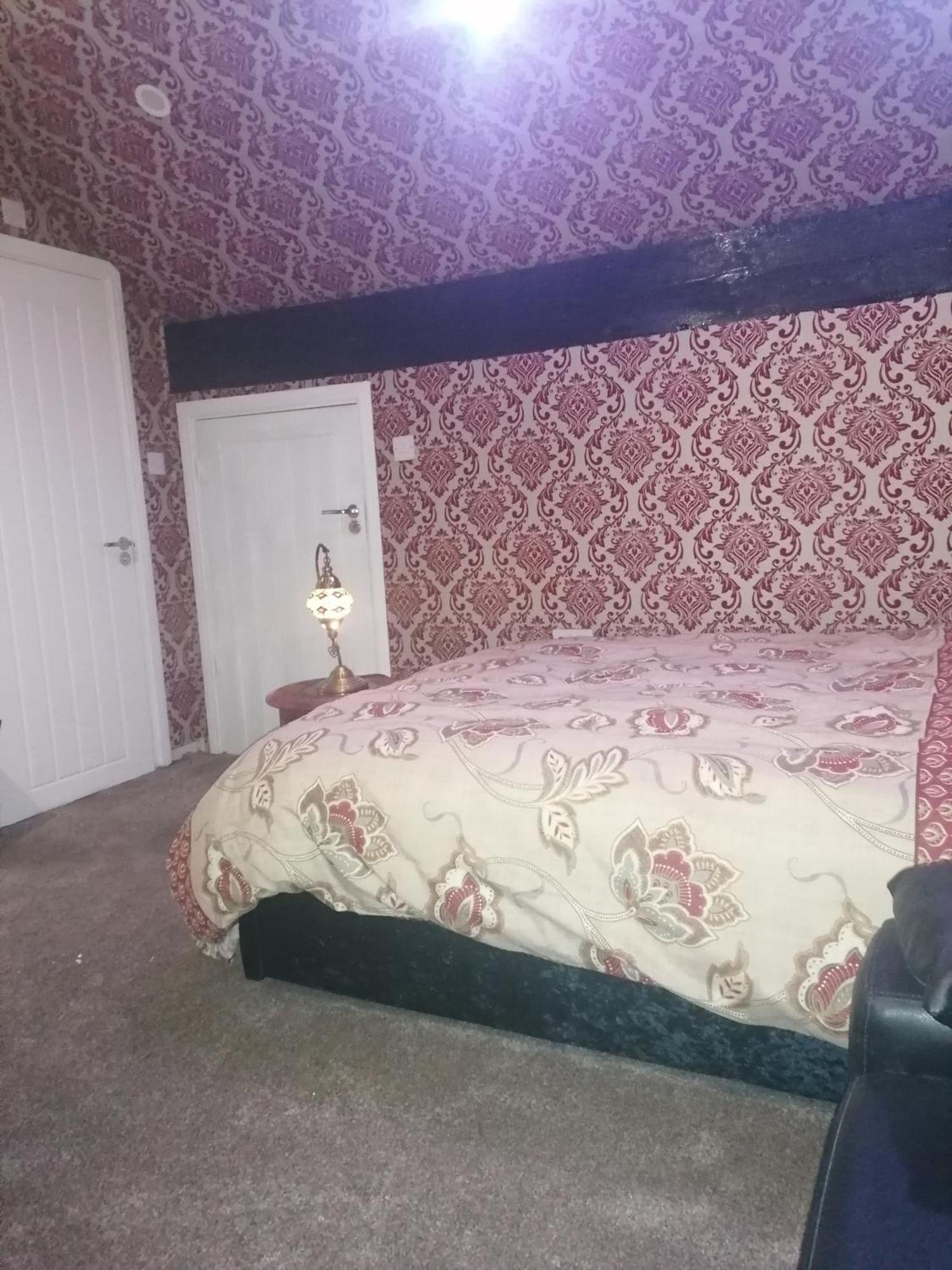 Heavenly Nights Guest House Sheffield Phòng bức ảnh